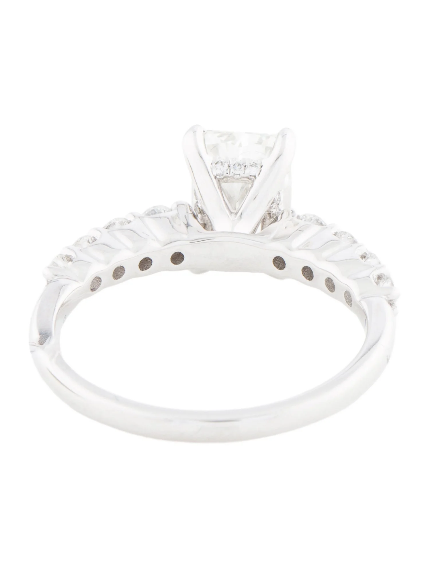 Badgley Mischka2.11ct Lab-Grown Diamond Engagement Ring