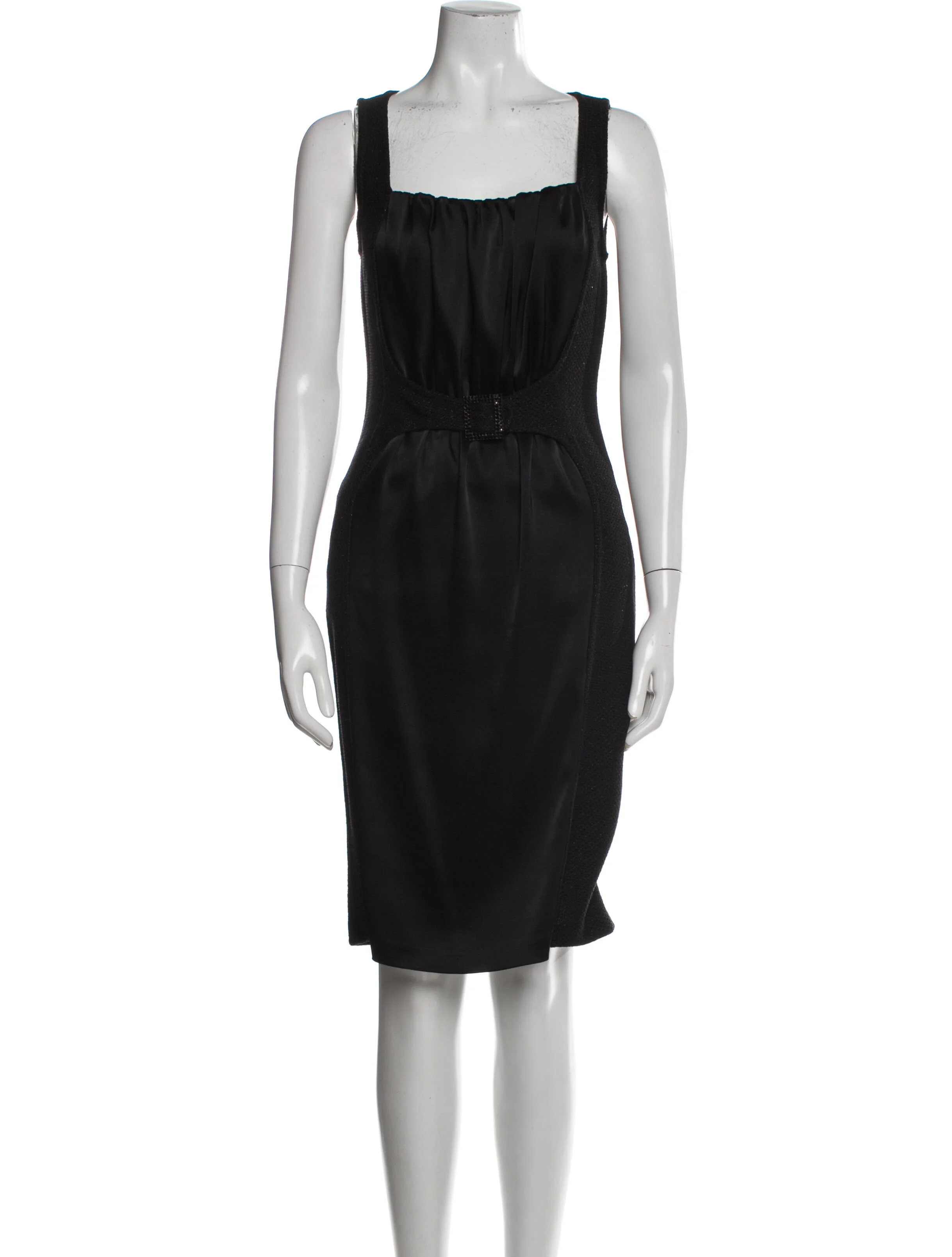 St. JohnCrystal Embellishments Dress Set 4 St. JohnCrystal Embellishments Dress Set