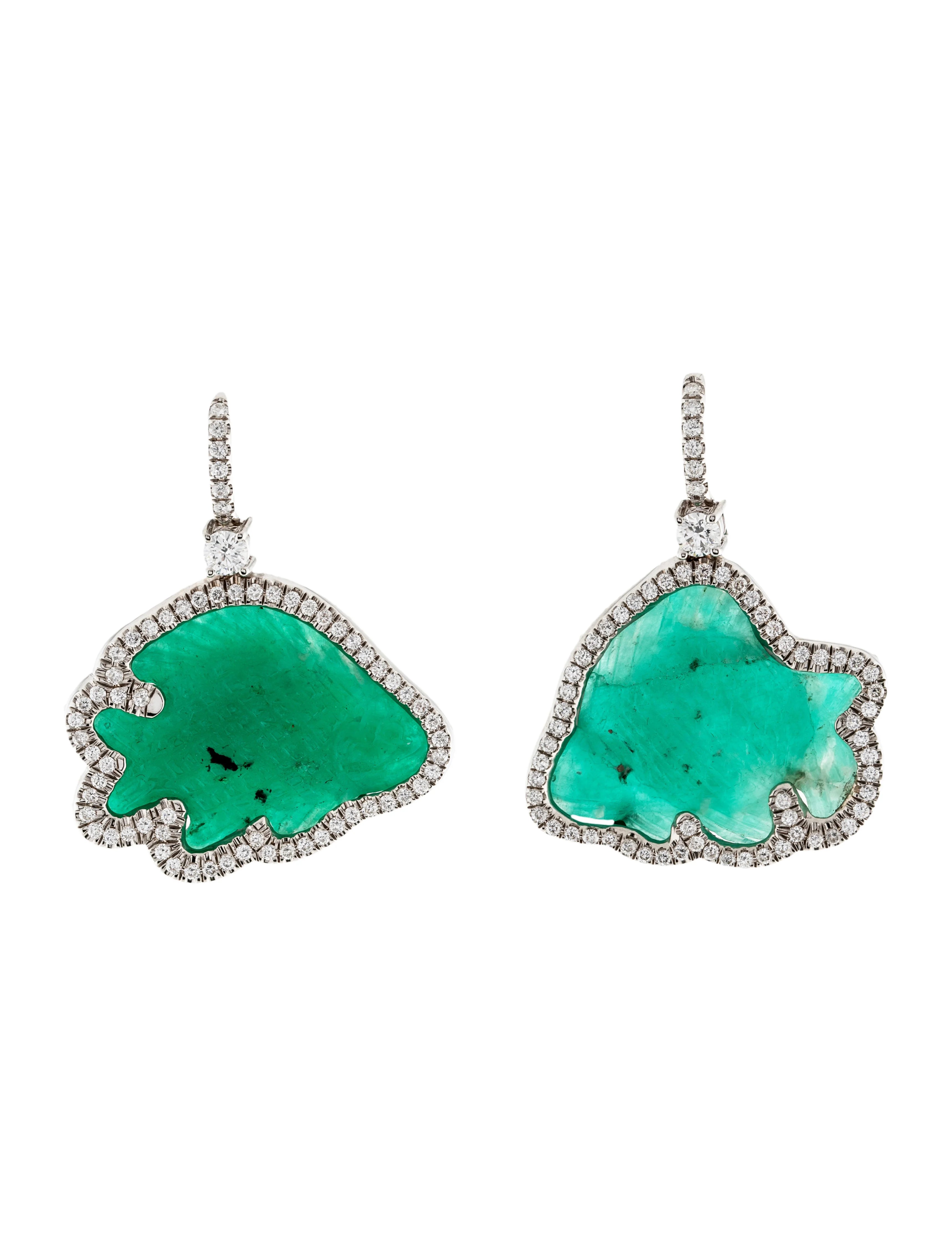 Takat18K Emerald & Diamond Carved Fish Drop Earrings