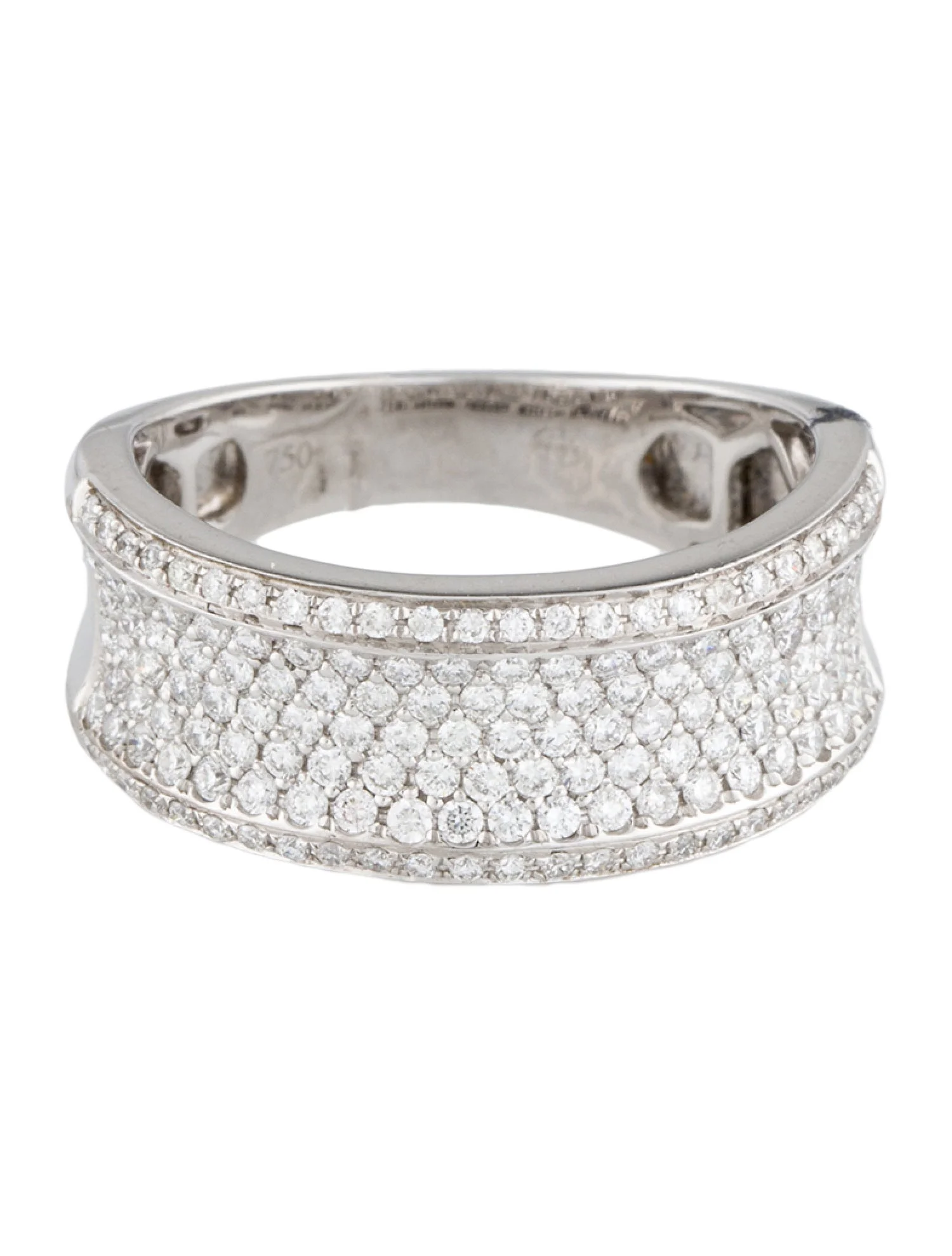 Ring18K Diamond Band 3 Ring18K Diamond Band