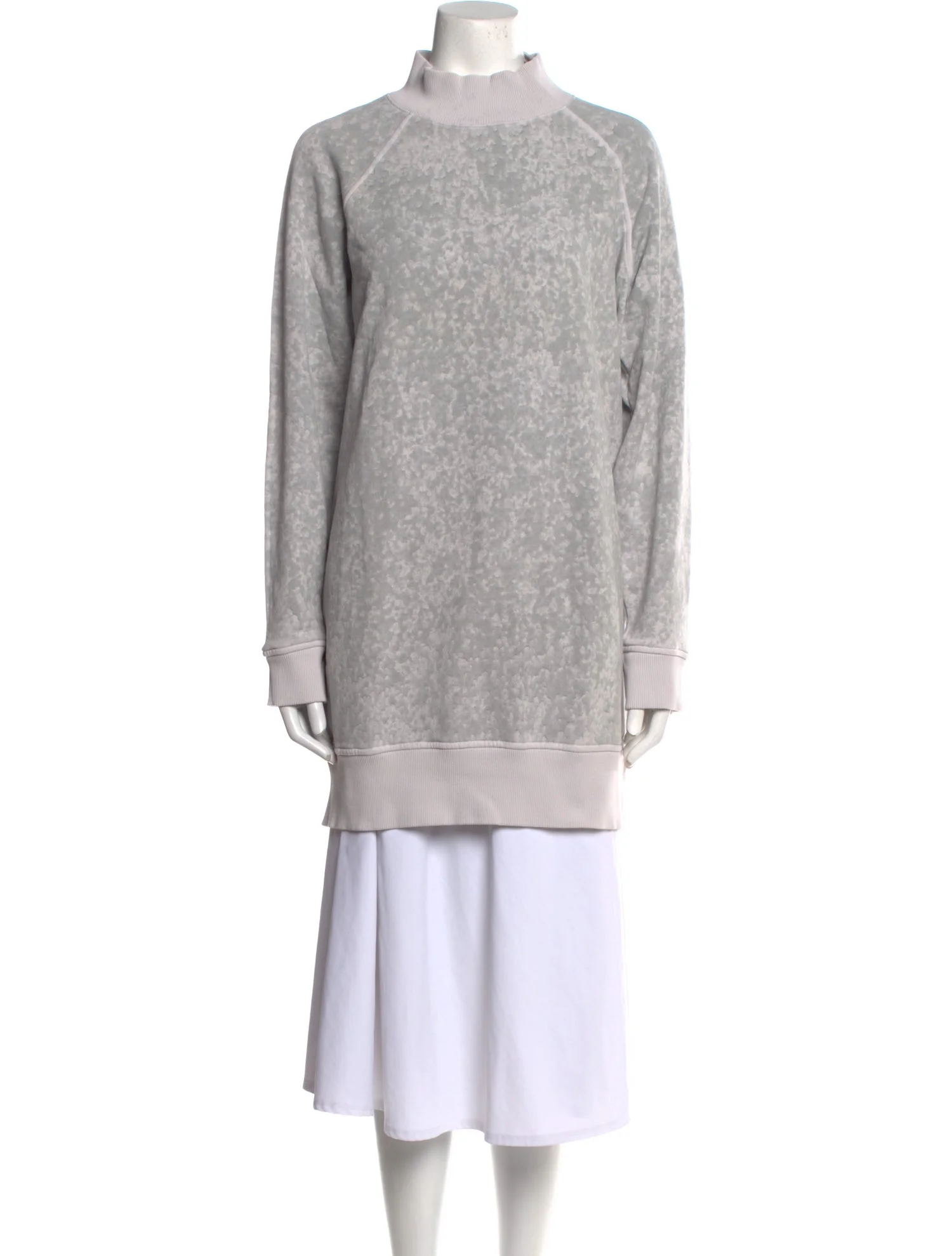 ATMTurtleneck Long Sleeve Sweatshirt w/ Tags