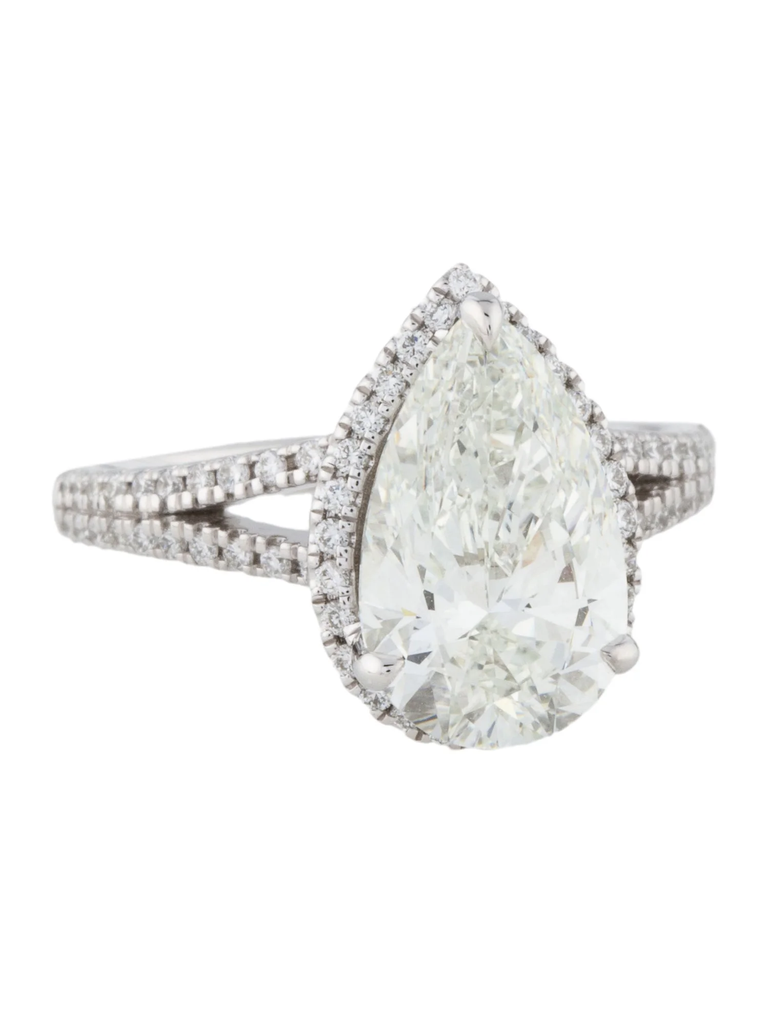 Badgley Mischka3.35ct Lab-Grown Diamond Engagement Ring
